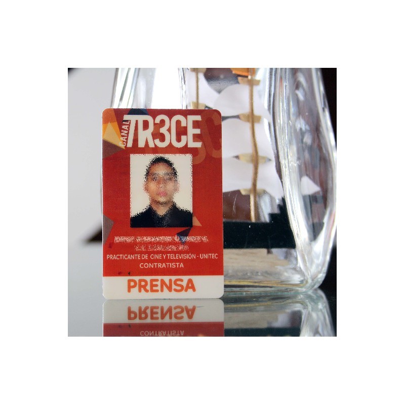 carnet empresarial canal trece de Bogotá