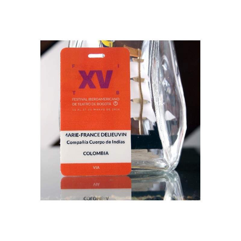 escarapela en pvc de concierto y festival iberoamericano Bogotá